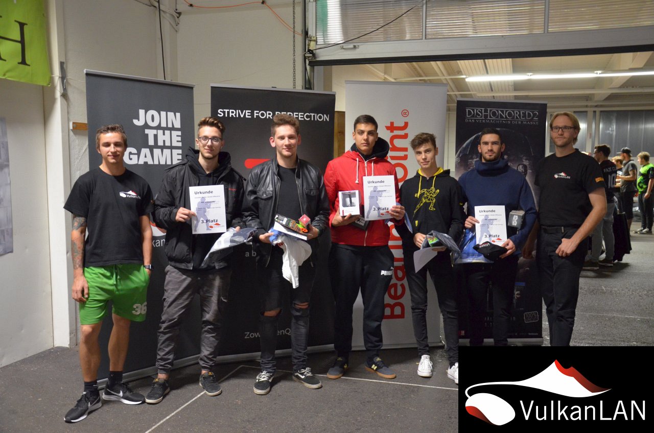 44.VulkanLAN 20171029 0204 03 DSC 0936 1280px