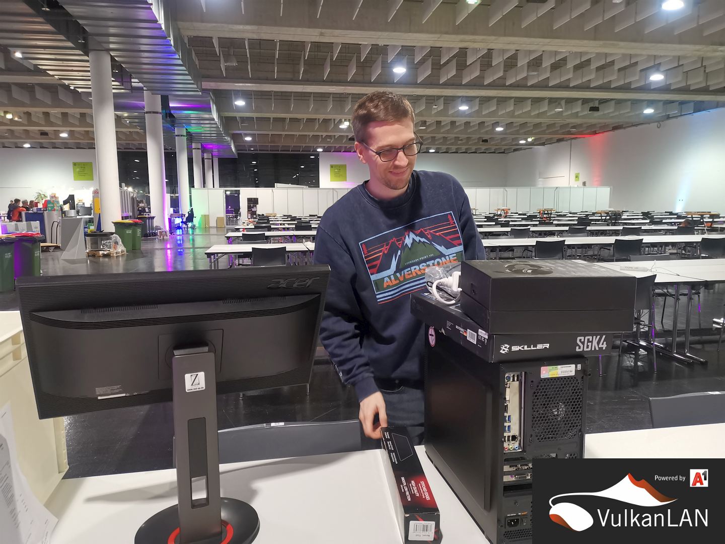 50.VulkanLAN tag2 aufbau IMG 20211028 140354 1440px