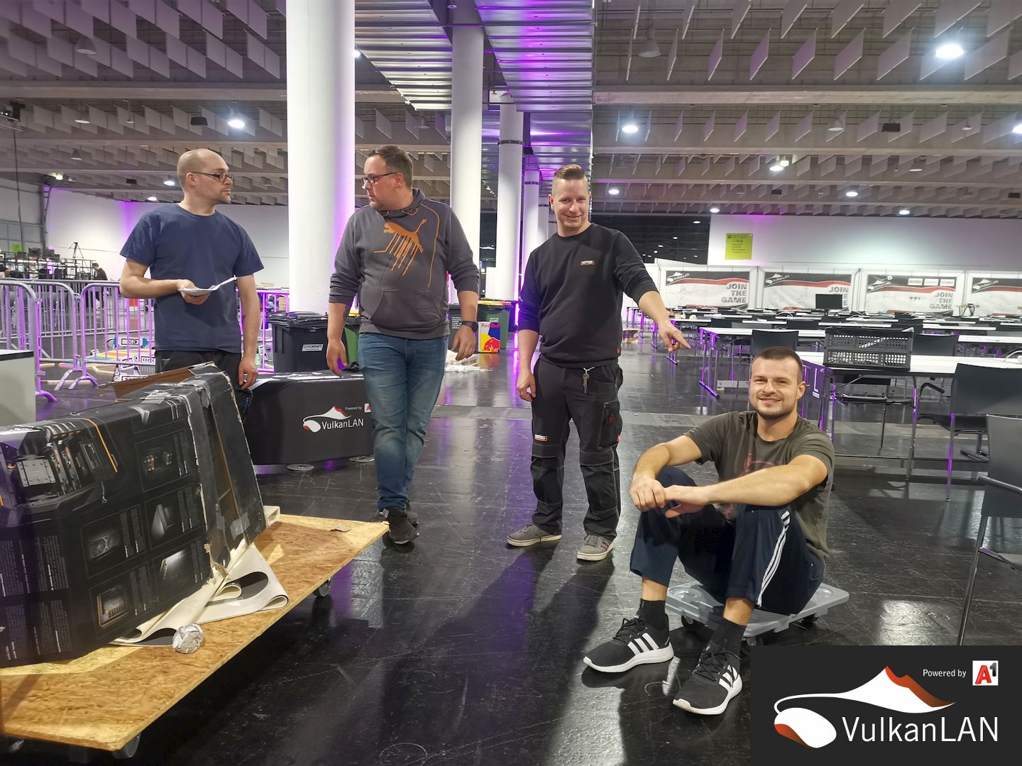 50.VulkanLAN tag2 aufbau IMG 20211028 171017 1440px