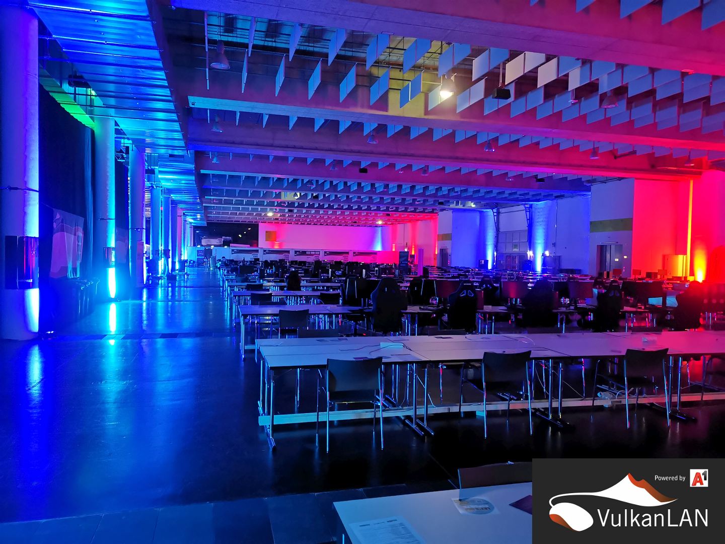 50.VulkanLAN tag2 aufbau IMG 20211028 221154 1440px